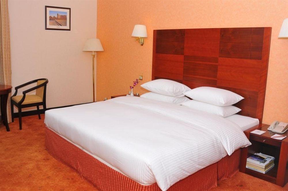 Majan Continental Hotel Mascate Exterior foto