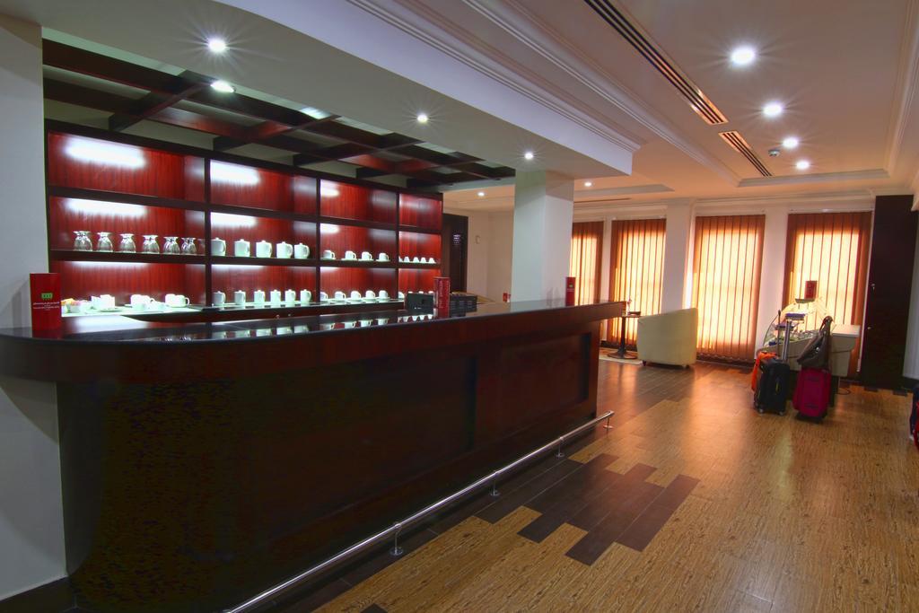 Majan Continental Hotel Mascate Exterior foto