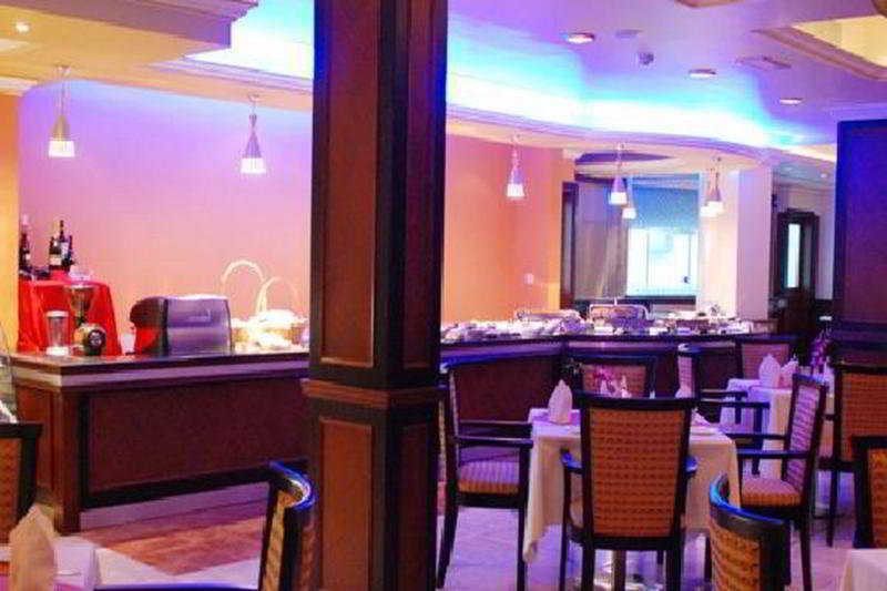 Majan Continental Hotel Mascate Exterior foto